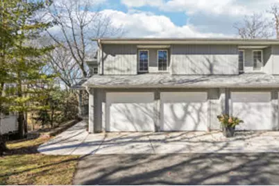 400  Country Club Dr, Lake Geneva, WI 53147 - Photo 1