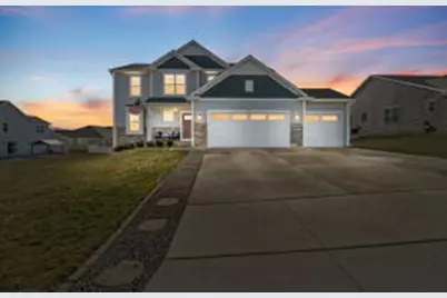 431  Nottingham Dr, Racine, WI 53182 - Photo 1