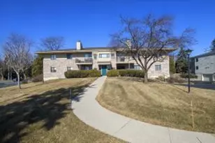 112 E Freistadt Rd, Thiensville, WI 53092 - Photo 1
