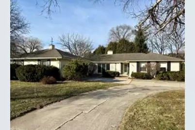 2365  Mary Beth Ct, Brookfield, WI 53005 - Photo 1