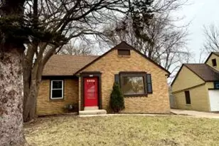5342 N 51st Blvd, Milwaukee, WI 53218 - Photo 1