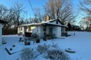 357 Huntington Rd, Delafield, WI 53018 - Photo 1