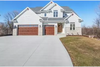 11386 W Tess Creek St, Franklin, WI 53132 - Photo 1