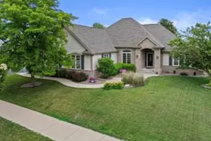 1855 River Lakes Rd, Oconomowoc, WI 53066 - Photo 1