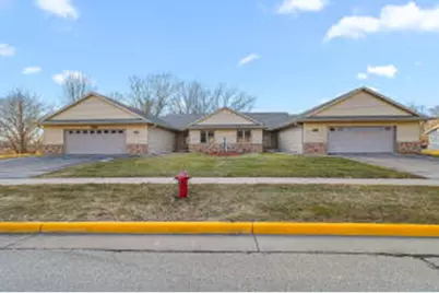 1016  Pheasant Ln #1018, Horicon, WI 53032 - Photo 1