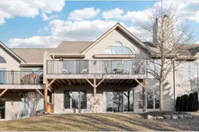 445  Sunset Trl, Hartland, WI 53029 - Photo 1