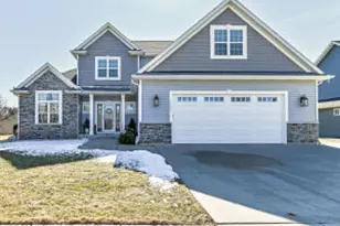 1425 Isabel Ln, Burlington, WI 53105 - Photo 1