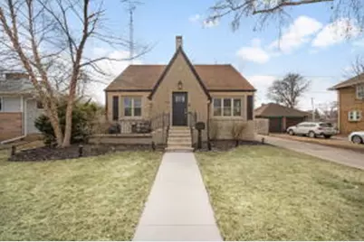 176  15th St, Fond du Lac, WI 54935 - Photo 1
