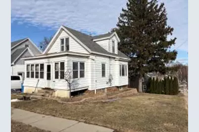 201 N Concord Ave, Watertown, WI 53094 - Photo 1