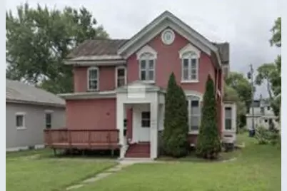 1009  7th St #1007, 1011, La Crosse, WI 54601 - Photo 1