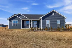 406 Canterbury Ct, Williams Bay, WI 53191 - Photo 1