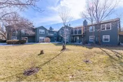 650  Dundee Ln, Hartland, WI 53029 - Photo 1