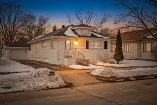 2212 16th St, La Crosse, WI 54601 - Photo 1