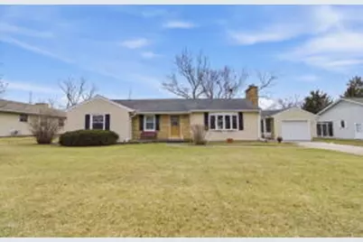 309  Roberts Dr, Mukwonago, WI 53149 - Photo 1