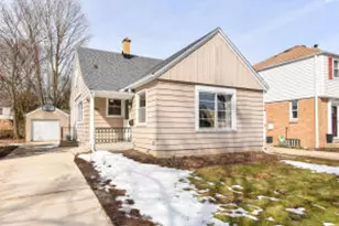 2515 N 71st St, Wauwatosa, WI 53213 - Photo 1