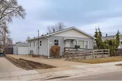 1111  Pierce St, Onalaska, WI 54650 - Photo 1