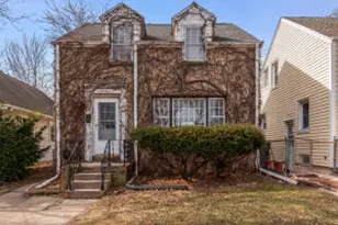 1461 S 91st St, West Allis, WI 53214 - Photo 1