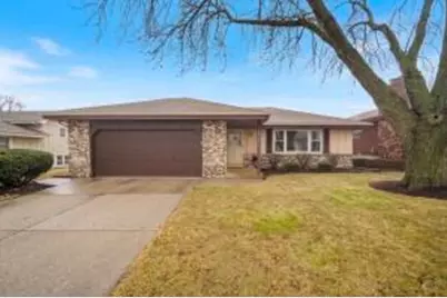 6105  68th St, Kenosha, WI 53142 - Photo 1
