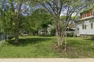 2511 N 37th St, Milwaukee, WI 53210 - Photo 1