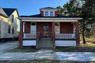1549 Augusta St, Racine, WI 53402 - Photo 1