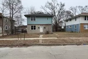 5952 N 61st St, Milwaukee, WI 53218 - Photo 1