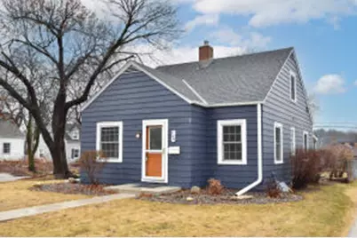 768  2nd Ave, West Bend, WI 53095 - Photo 1