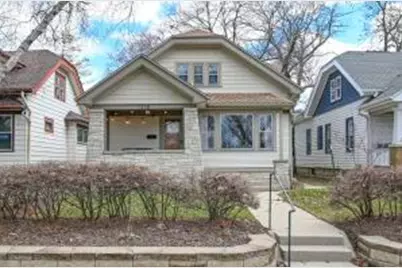 1218 N Hawley St, Milwaukee, WI 53208 - Photo 1