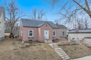 526 N 13th St, Sheboygan, WI 53081 - Photo 1