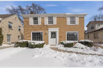 2416 N 91st St, Wauwatosa, WI 53226 - Photo 1