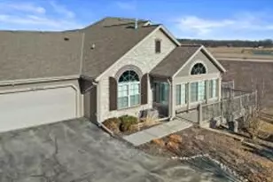 N50W25074 William Dr, Sussex, WI 53072 - Photo 1