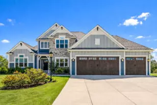 8955 W Highlander Dr, Mequon, WI 53097 - Photo 1