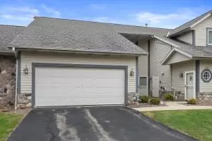 5384 S Hidden Dr, Greenfield, WI 53221 - Photo 1