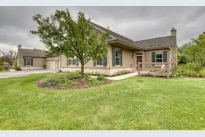 W155N7081  Amberleigh Cir, Menomonee Falls, WI 53051 - Photo 1