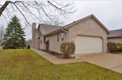 6244  Partridge Hills Dr, Racine, WI 53406 - Photo 1