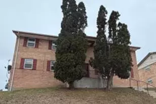 938 Aurora St, Waukesha, WI 53186 - Photo 1