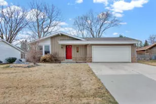 7679 S Lenox Ave, Oak Creek, WI 53154 - Photo 1