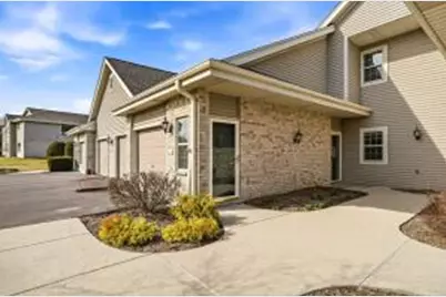 18520  Emerald Cir, Brookfield, WI 53045 - Photo 1