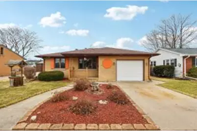 2719  Henry St, Sheboygan, WI 53081 - Photo 1