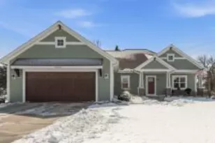N54W23830 Limestone Ct, Sussex, WI 53089 - Photo 1