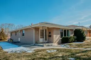 4200 S McCarty Ave, Saint Francis, WI 53235 - Photo 1