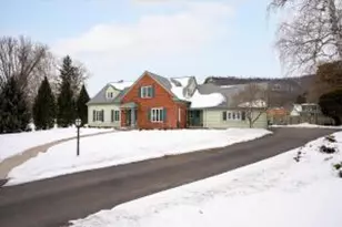 739 Cliffwood Ln, La Crosse, WI 54601 - Photo 1