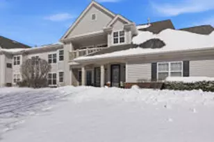 W206N16704 Blackberry Cir, Jackson, WI 53037 - Photo 1