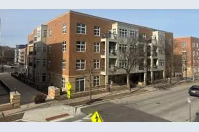 1915 N Water St, Milwaukee, WI 53202 - Photo 1