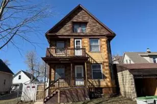 2305 W Burnham St, Milwaukee, WI 53204 - Photo 1