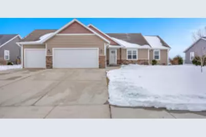 538  T-Bird Dr, Fond du Lac, WI 54935 - Photo 1