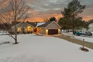 S47W25739 Wood Lilly Ln, Waukesha, WI 53189 - Photo 1