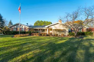 9121 N Fielding Rd, Bayside, WI 53217 - Photo 1