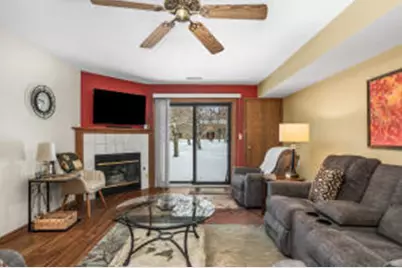 358  Park Hill Dr, Pewaukee, WI 53072 - Photo 1