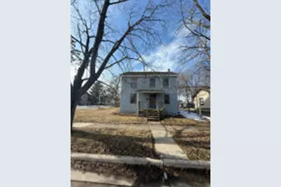 220 S Locust St, Janesville, WI 53548 - Photo 1