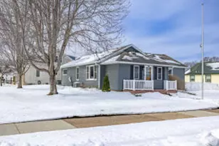 1826 21st St, La Crosse, WI 54601 - Photo 1